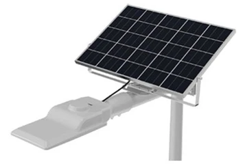 LEDのストロークと街路灯のポールの高さはどうですか?